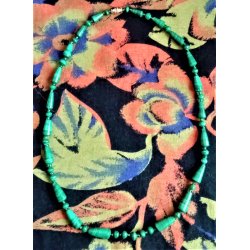 Gr�n vintage malakit halsk�de