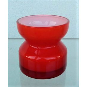 R�d svensk vintage glasvase