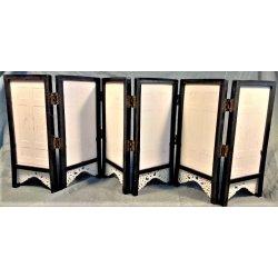 Kinesisk miniature sk�rm med paneler