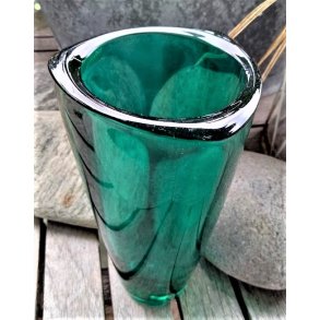 Gr�n vintage glasvase