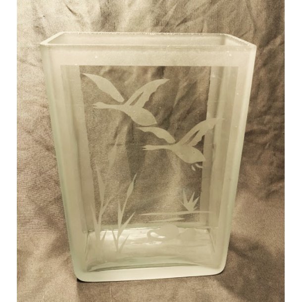 Sandbl�st vintage glasvase