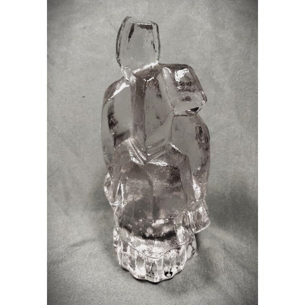 Pukeberg glasfigur