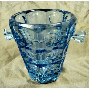 Lysebl� vintage isspand