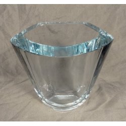 Stor Str�mbergshyttan art deco vintage glasvase