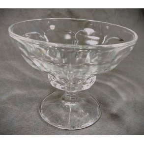 Vintage dessertglas p� fod