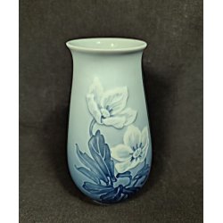 Lille B&G vintage vase med julerose