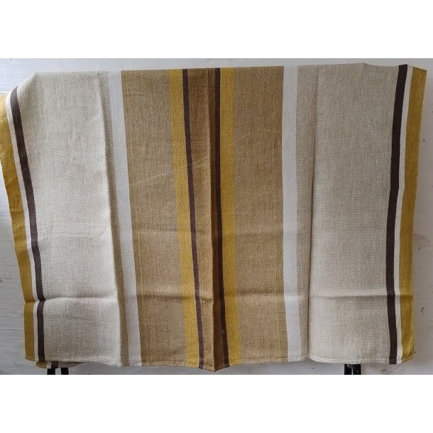 Vintage jute dug
