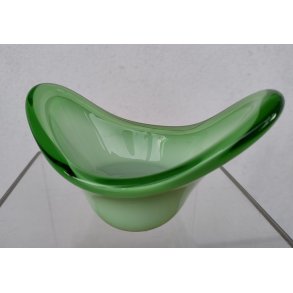 Limegr�n vintage glassk�l