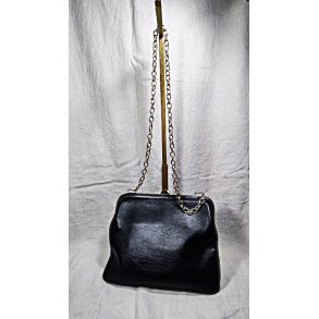 Sort vintage skindtaske med guldk�de