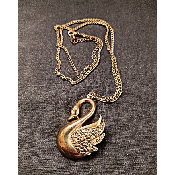 Vintage halsk�de med svane vedh�ng