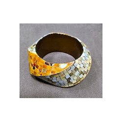 Bredt vintage armb�nd /armring med udsk�ret perlemor