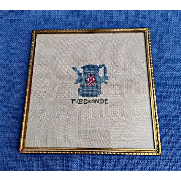 Vintage bordsk�ner med korssting og guldramme