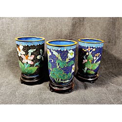Bl� kinesiske cloisonne b�gre
