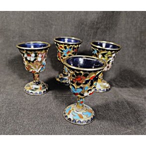 Kinesiske cloisonne b�gre