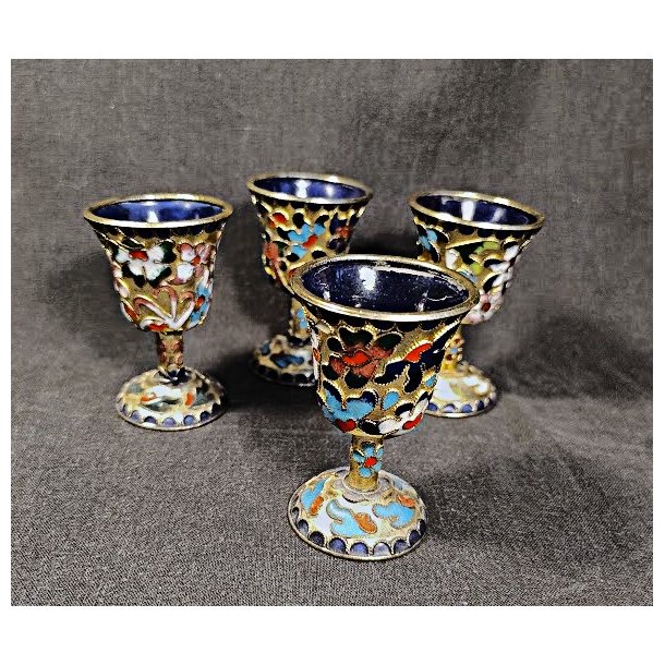 Kinesiske cloisonne b�gre