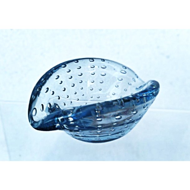 Iceblue Murano vintagesk�l med bobler