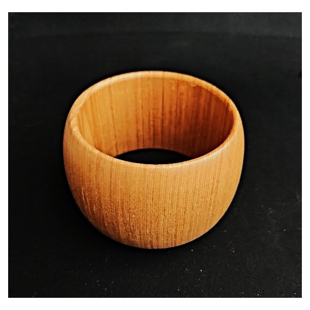 Bred armring i lyst tr�